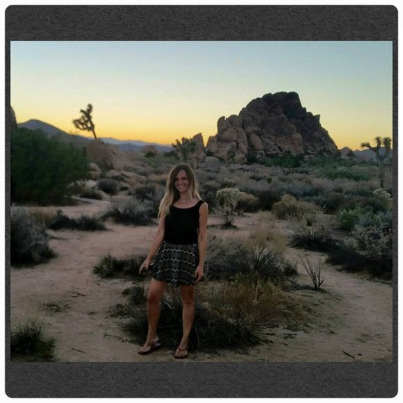 Meet your Posher, Lisa - Picture 2 of 3